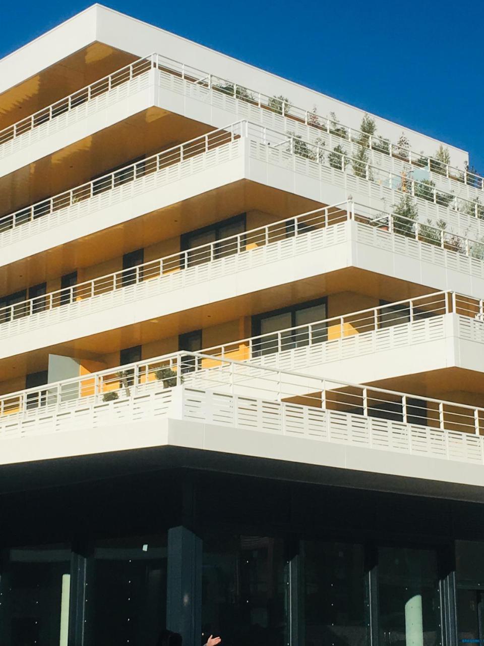 Vacances A Nice Terrasse Ensoleillee & Parking A La Gare Du Sud Buitenkant foto